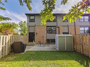 WESTOVER, London, ON N6J 4B1