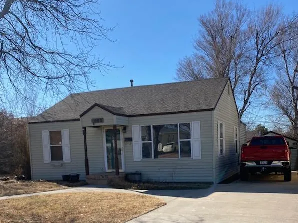 1663 Hillcrest Dr, Woodward, OK 73801