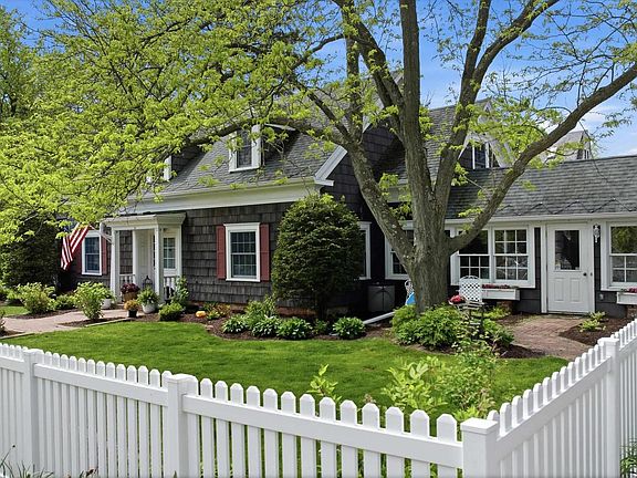 4th image of 512 HARDACRE AVENUE