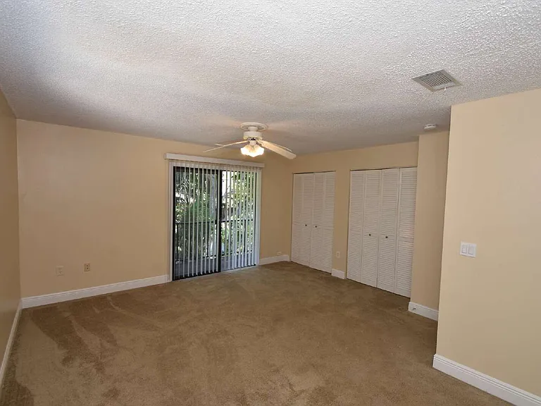 15 Florida Park Dr N #6 — Photo 23