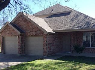 1020 Balkan Ln, Lancaster, TX 75134