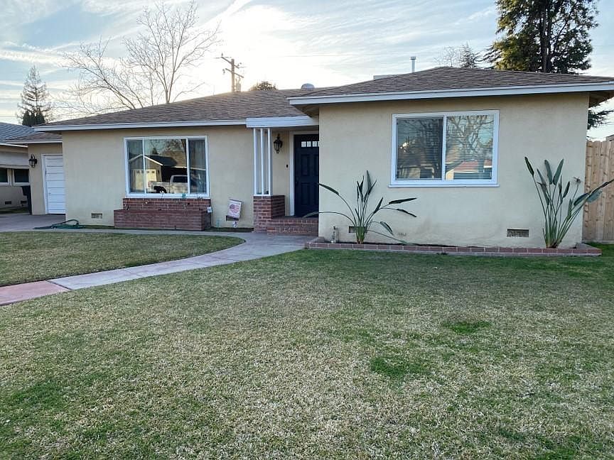 627 N Dickran Dr Tulare CA 93274 Zillow