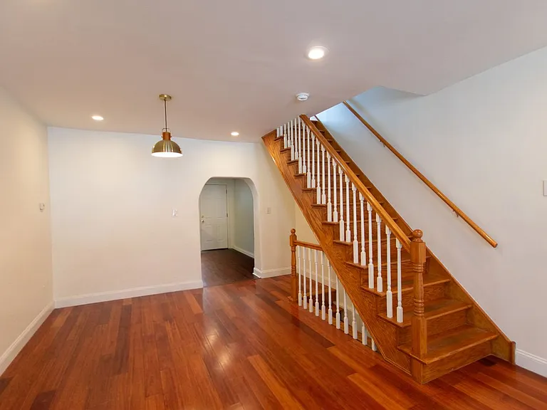 138 Mercy St — Photo 20