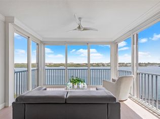 1280 Dolphin Bay Way APT 402, Sarasota, FL 34242