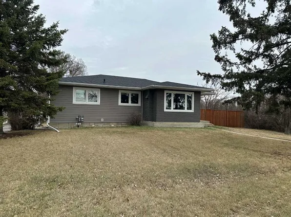 5002 S 57th Ave, Ponoka, AB T4J 1G5