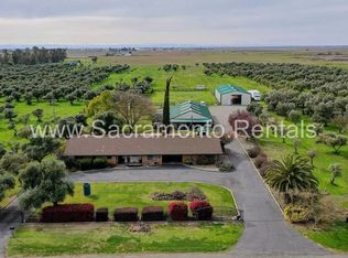 940 S Brewer Rd, Pleasant Grove, CA 95668