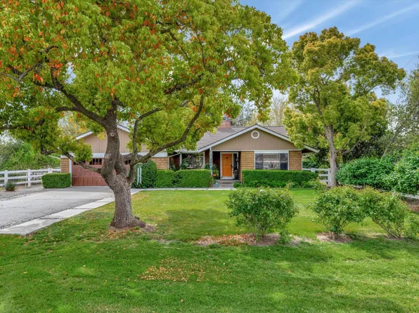 1660 Eberts Dr, San Martin, CA 95046