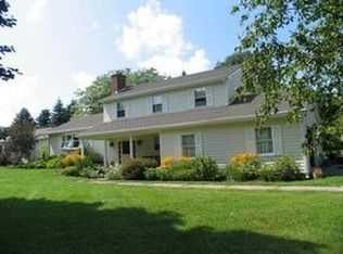 91 Grist Mill Rd, Richmond, MA 01254