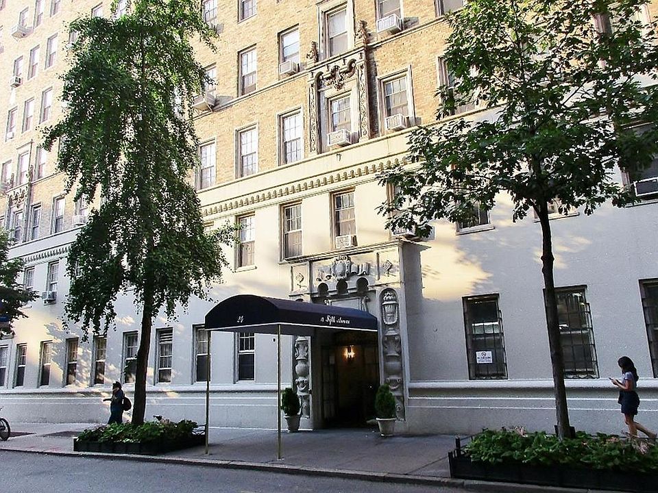 1st image of 24 5th Ave APT 326
