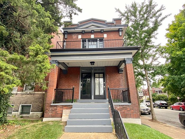 2nd image of 3226 Magnolia Ave #A