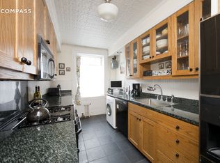 68 Saint Marks Pl APT 4, New York, NY 10003