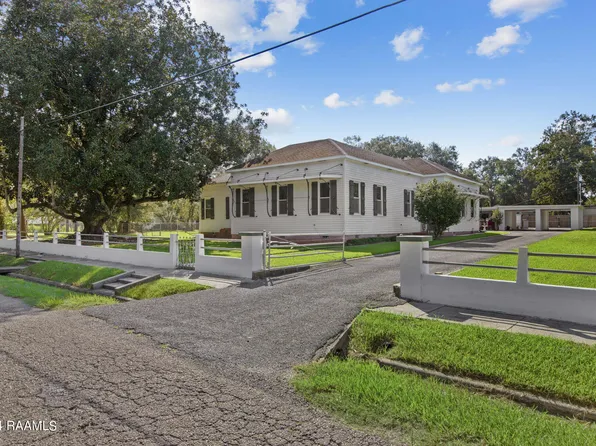 465 W Plaquemine St, Church Pt, LA 70525