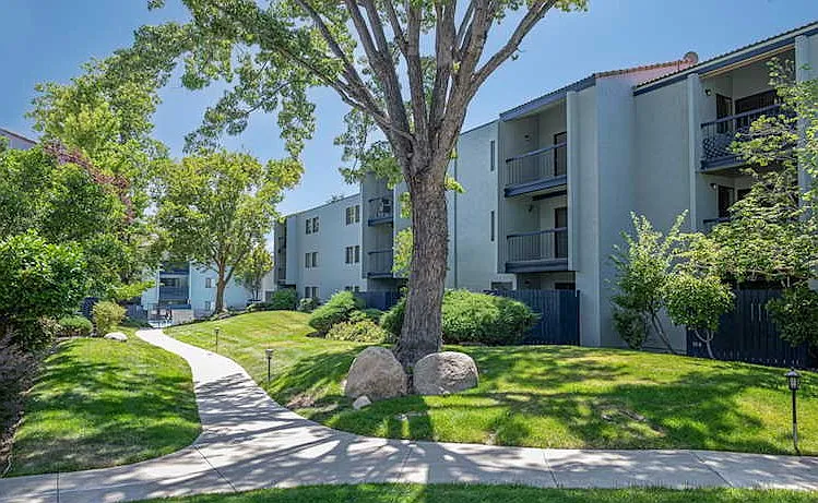 2750 Plumas St #319