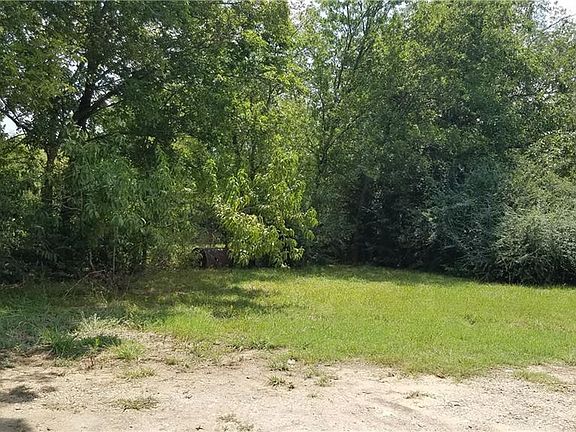 4th image of 334 County Road 3390