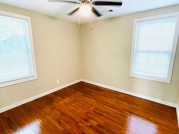 4th image of 2024 Speigle St