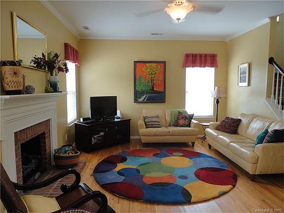 5th image of 134 Easy St #46