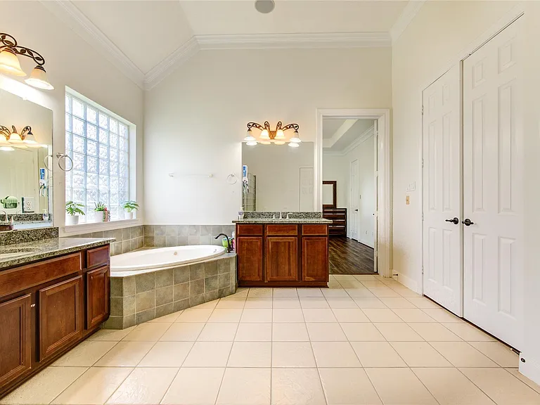 11422 Carson Field Ln — Photo 28