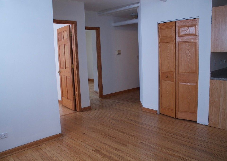 2nd image of 833 Dobson St APT 2