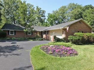 405 Riley Ave, Worthington, OH 43085