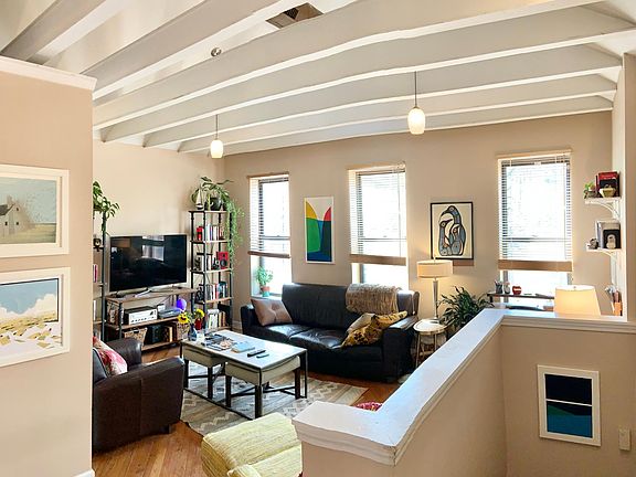 2nd image of 1624 W Julian St APT 2