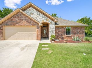 1742 Sully Ct, Stephenville, TX 76401