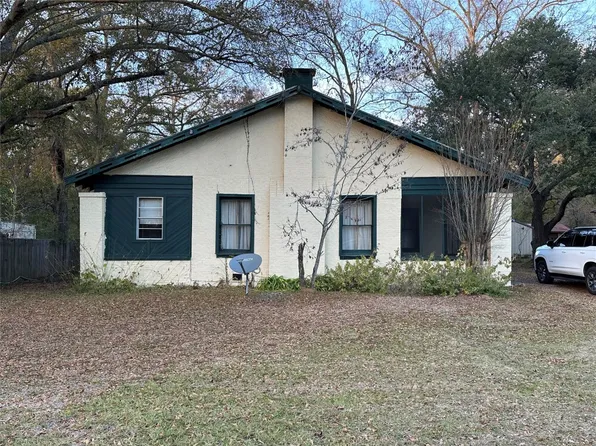 1505 McArthur Dr, Mansfield, LA 71052