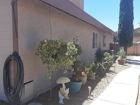 4th image of 9305 Sabina Ave