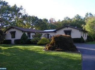 408 Lambertville Hopewell Rd, Lambertville, NJ 08530