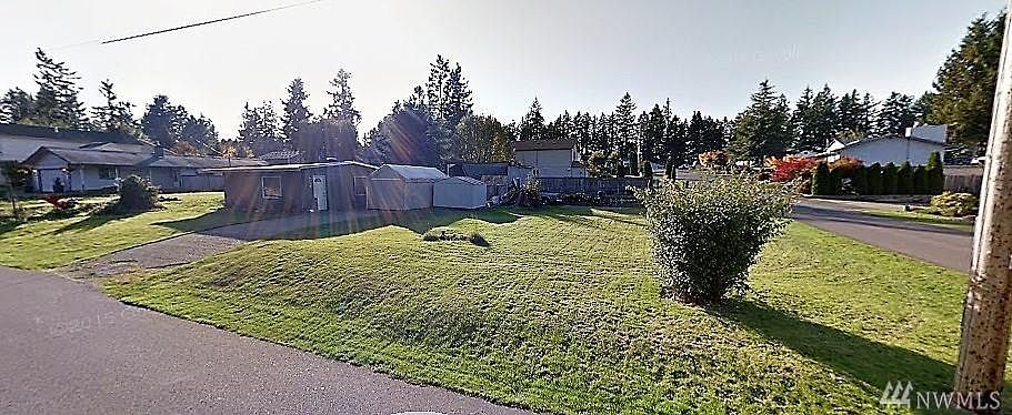 1st image of 5119 Carole Dr NE