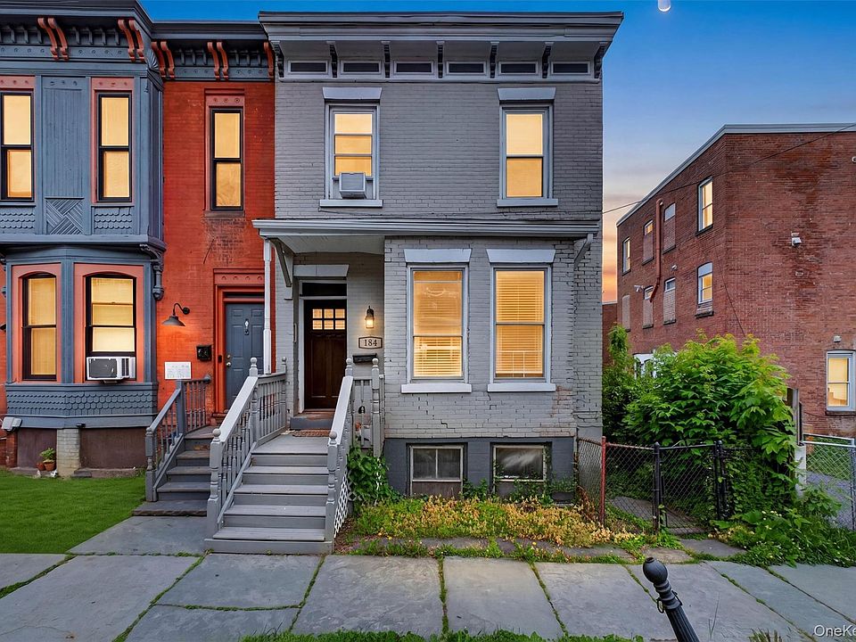 1st image of 184 Dubois Street