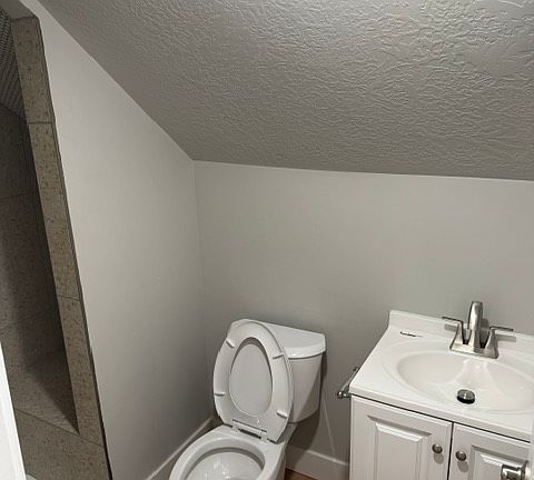 3rd image of 346 Carson Ave