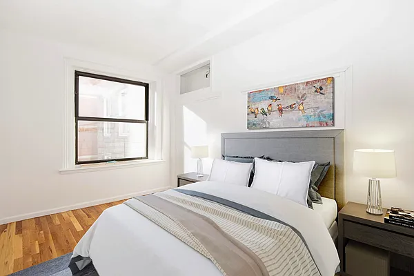 Rented by R New York | media 10