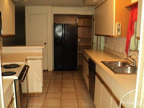 4th image of 3501 SW 54th Ave