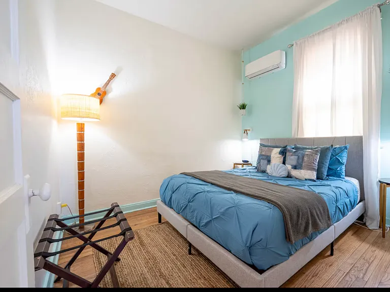 132 N Hoff Ave — Photo 10