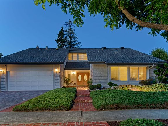 2nd image of 7046 Calcaterra Dr