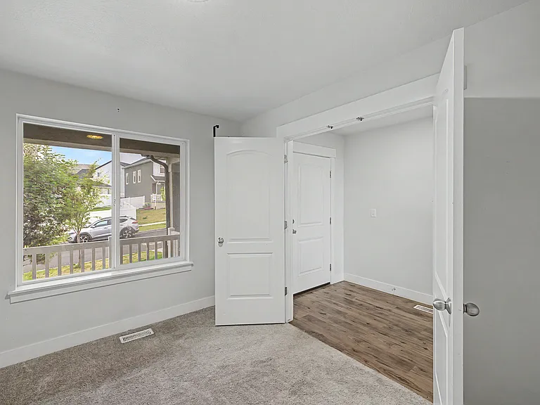 1529 W Stone Gate Dr — Photo 25