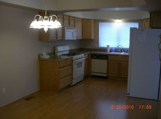 1878 N Lake Dr, Troy, MI 48083