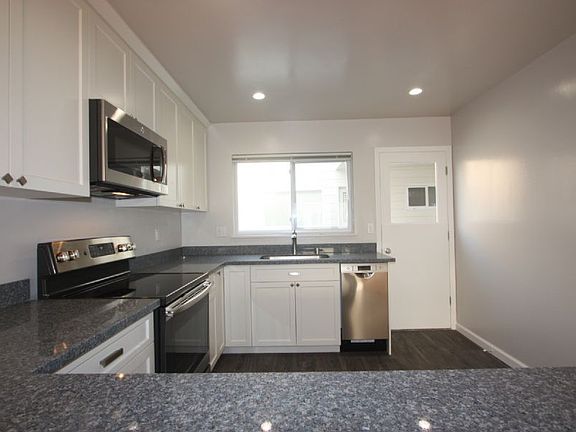 3rd image of 1260 17th Ave APT 3