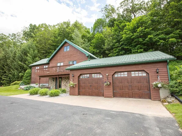 3905 Level Valley Road, Fennimore, WI 53809