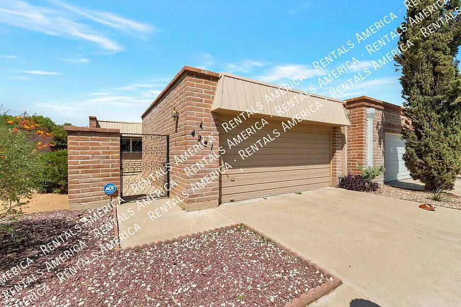 4251 N Limberlost Pl