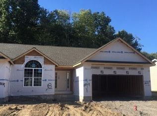5820 Herons Blvd UNIT B, Austintown, OH 44515