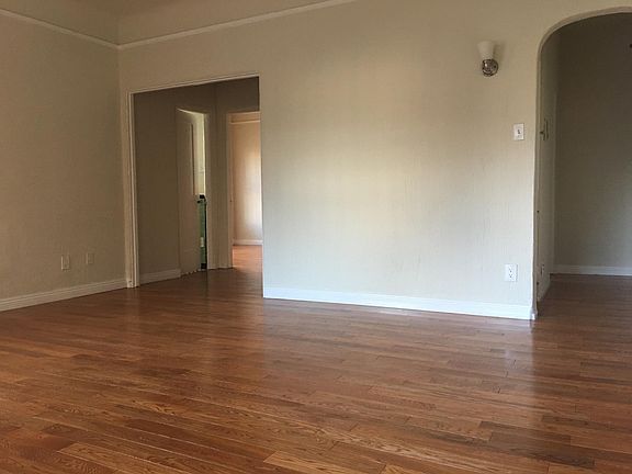 3rd image of 465 S Detroit St #22-102