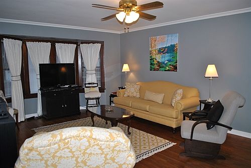Living room w/ bay
        window