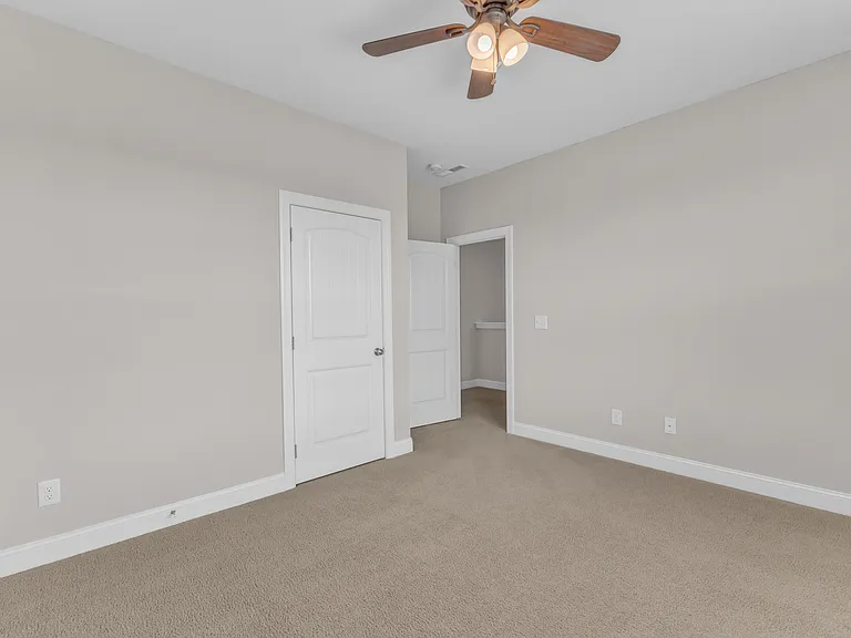 4252 Rockdell Hall St — Photo 35
