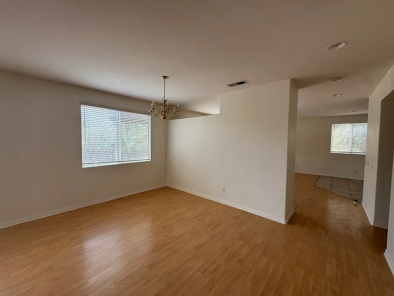 15487 Solstice Ct — Photo 10