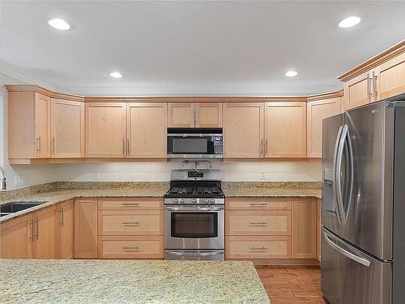 4th image of 3315 Myles Mansell Rd