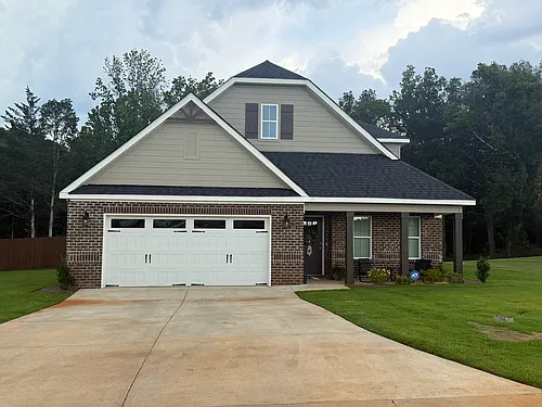 253 Pedric Dr Photo 1