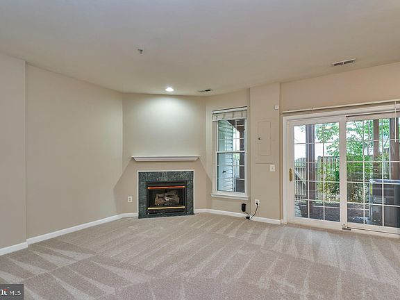 4th image of 13011 Park Crescent Cir