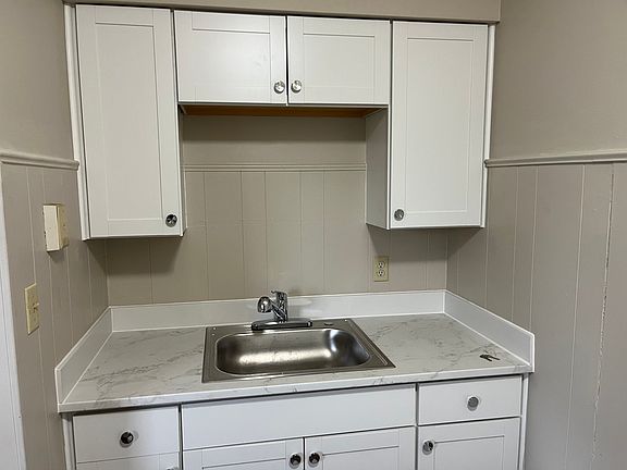 4th image of 6894 S Dixie Hwy #4