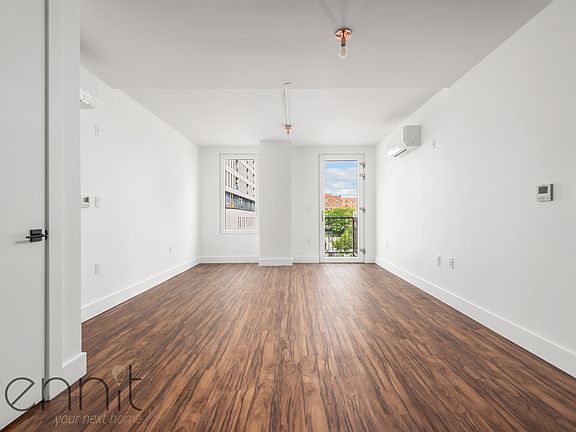 4th image of 26-24 4th St #405A